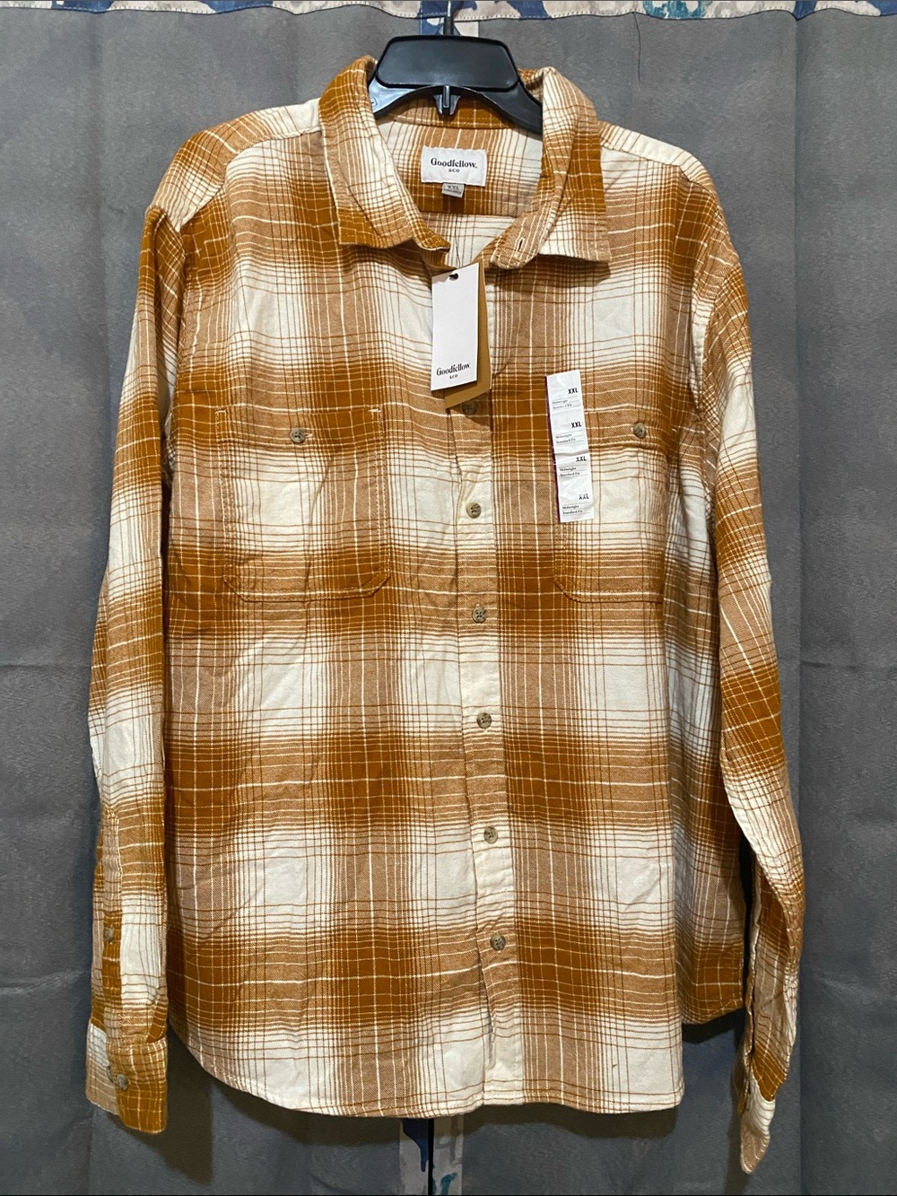 Goodfellow & Co Men’s Tan and Cream Plaid Button-Down Shirt
